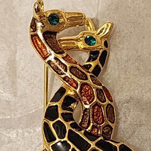 Brooch Pin Gold Tone Giraffe Couple intertwining or hugging.